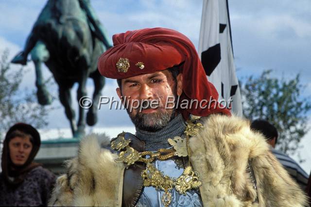 dinan fete remparts 02.JPG - Fête des Remparts, septembre 1994sur le thème « Du Guesclin »22 Dinan